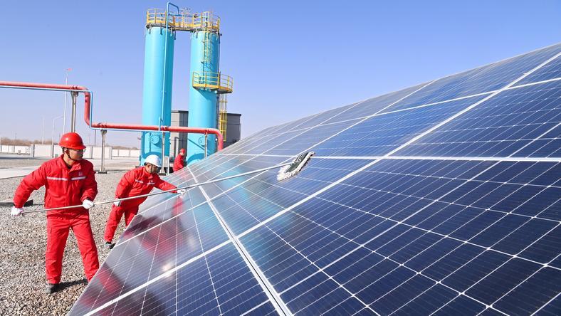 北向资金本周扫货近187亿,大幅加仓“光伏茅”